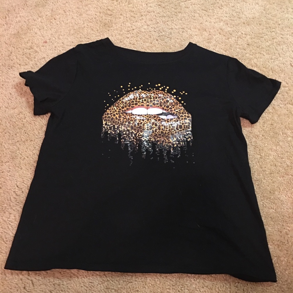 Shein tee